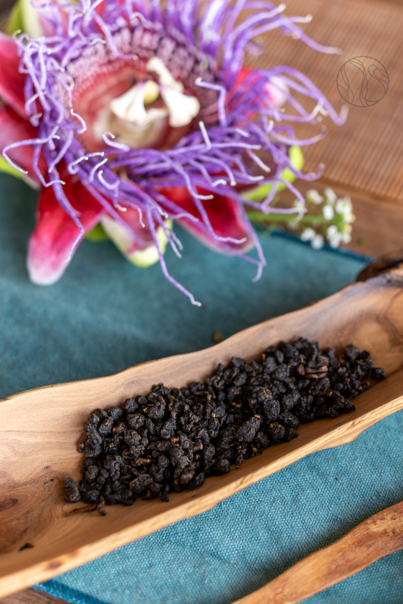 Crimson Leaf Red Oolong