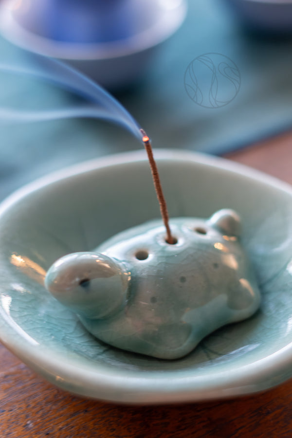 "Honu" Sea Turtle Ceramic Incense Holder