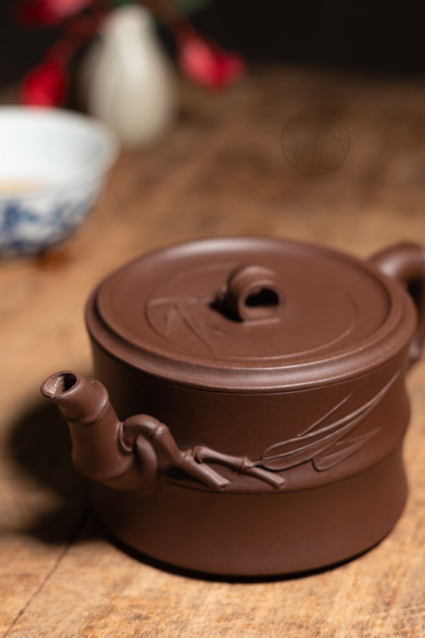 Yixing Bamboo Pinzi Clay Teapot