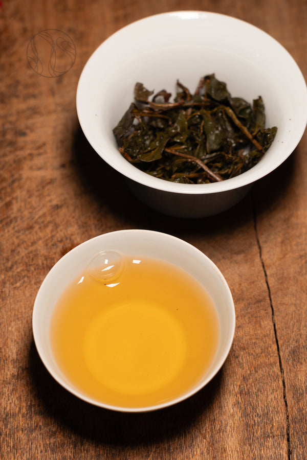 "Waterfall Creek" Oolong Tea